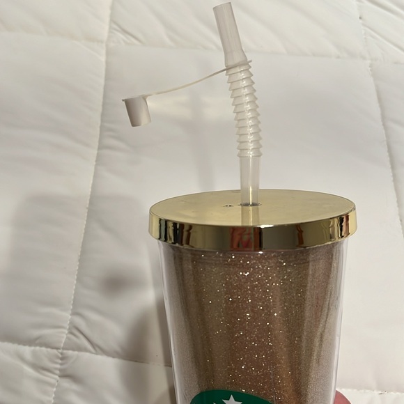 Starbucks 24 oz Cold Cup Gold Glitter - Picture 5 of 5